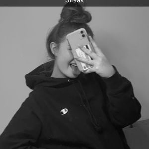 Meet your Posher, Loren